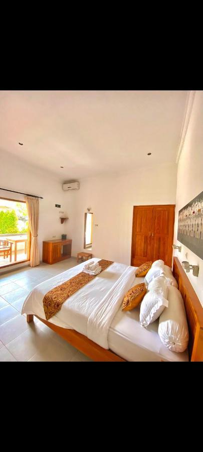 Villa Seruni Lovina Exteriör bild