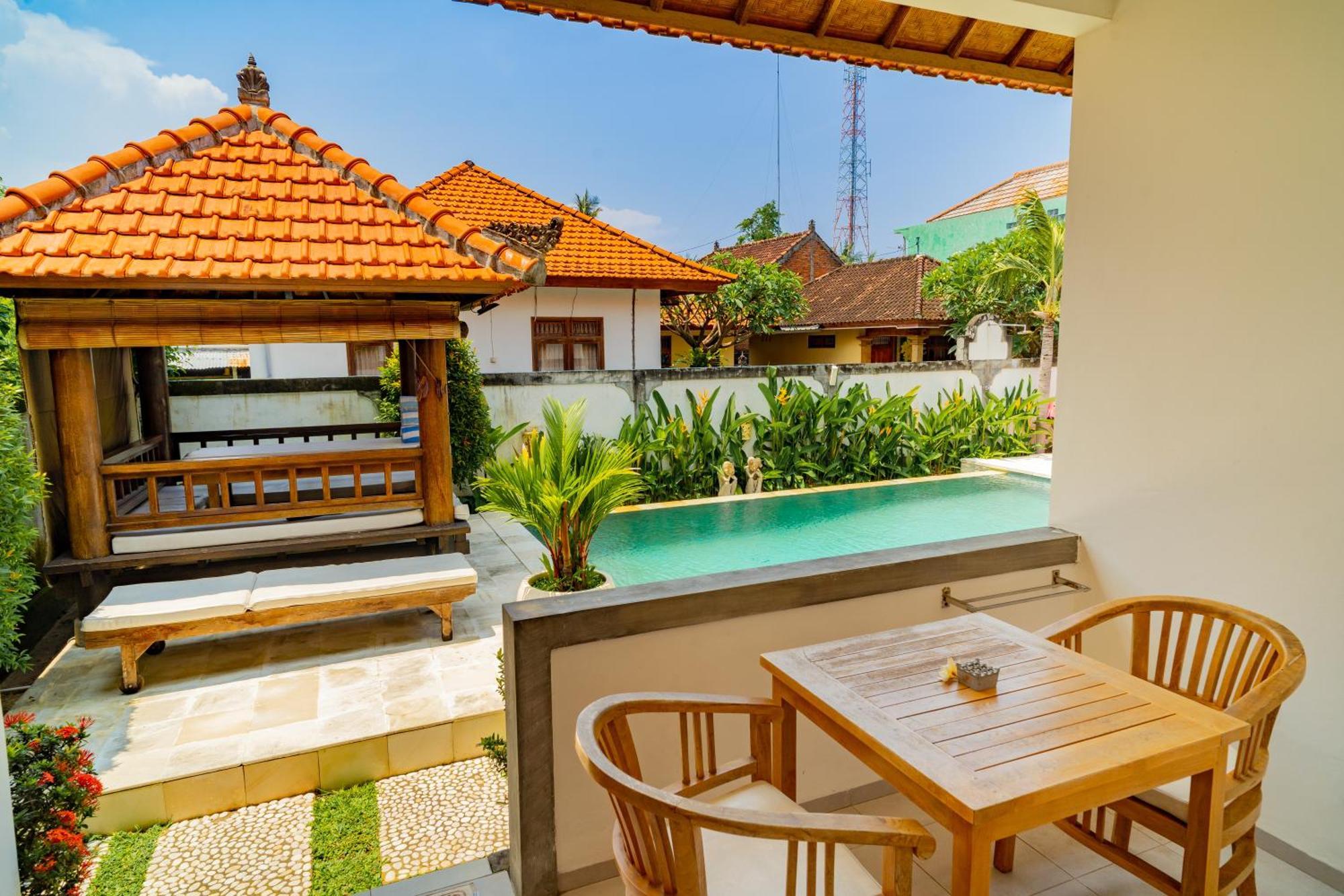 Villa Seruni Lovina Exteriör bild